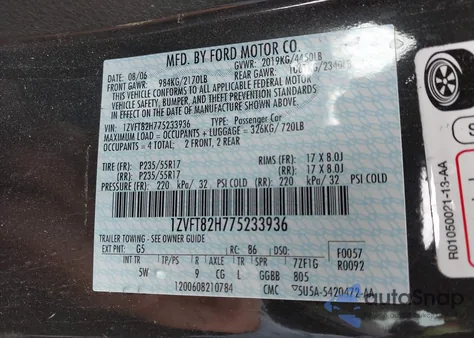 2007 Ford Mustang Gt Deluxe/Gt Premium from USA, damaged, VIN 1ZVFT82H775233936